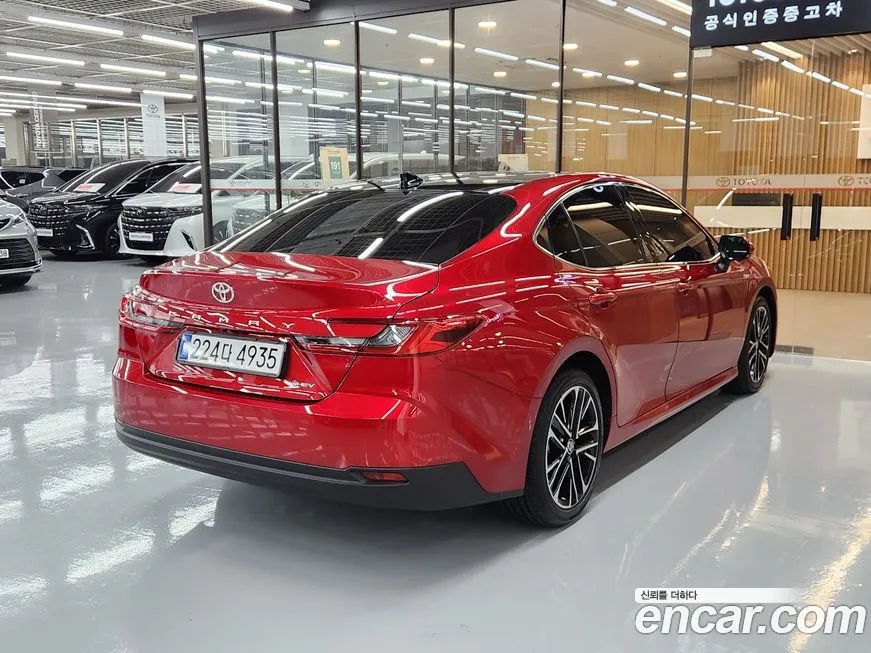 Toyota Camry 2025 из KR, фото 2
