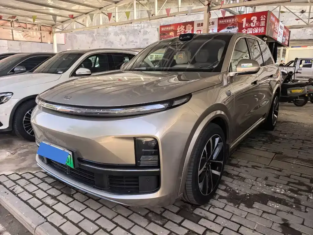 Li Auto L8 2023 из CN, фото 1