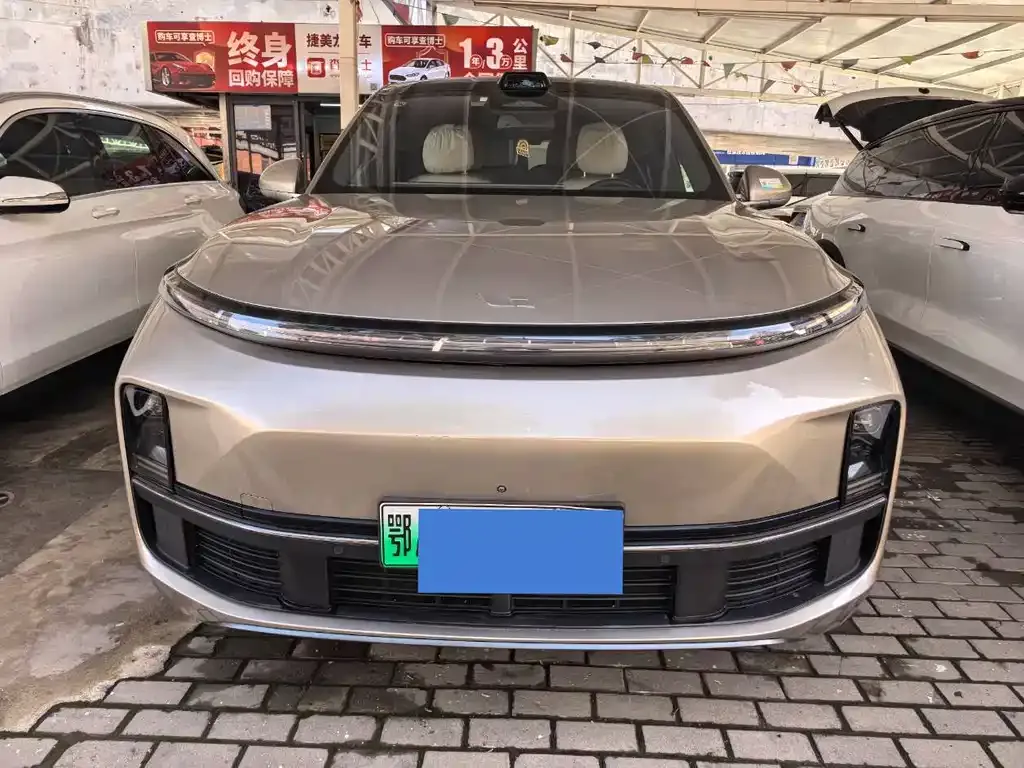 Li Auto L8 2023 из CN, фото 4