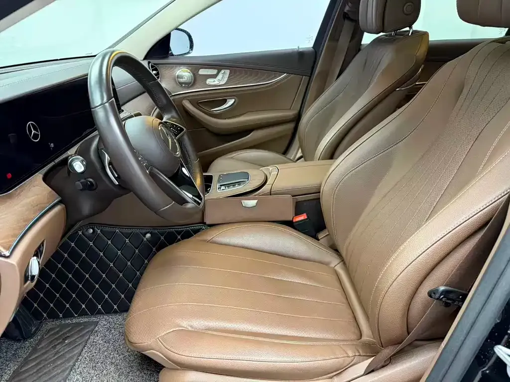 Mercedes-Benz E-Class 2021 из CN, фото 8