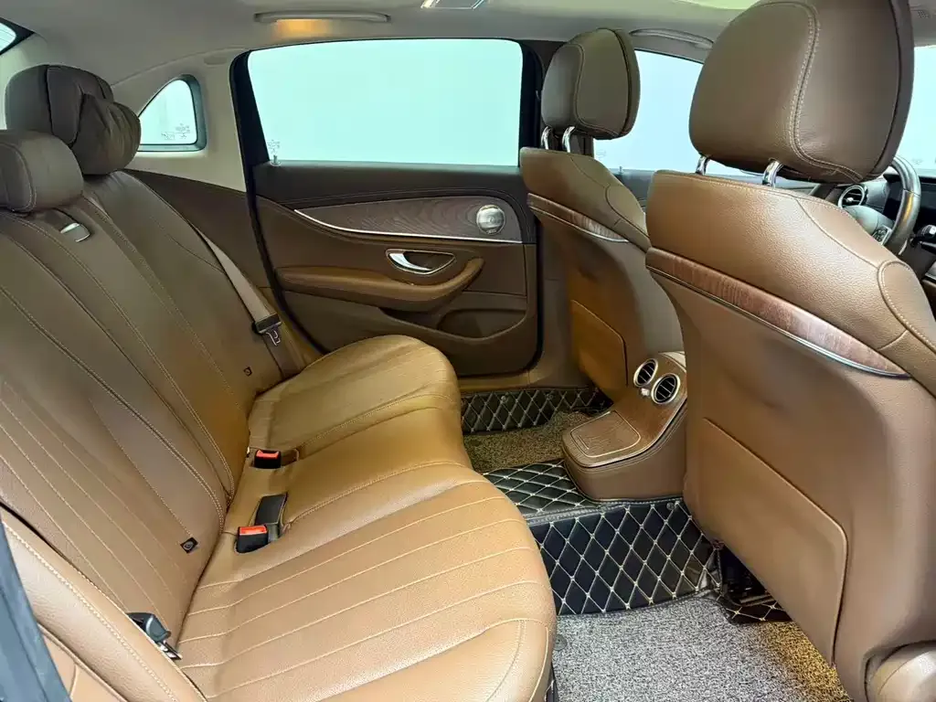 Mercedes-Benz E-Class 2021 из CN, фото 6