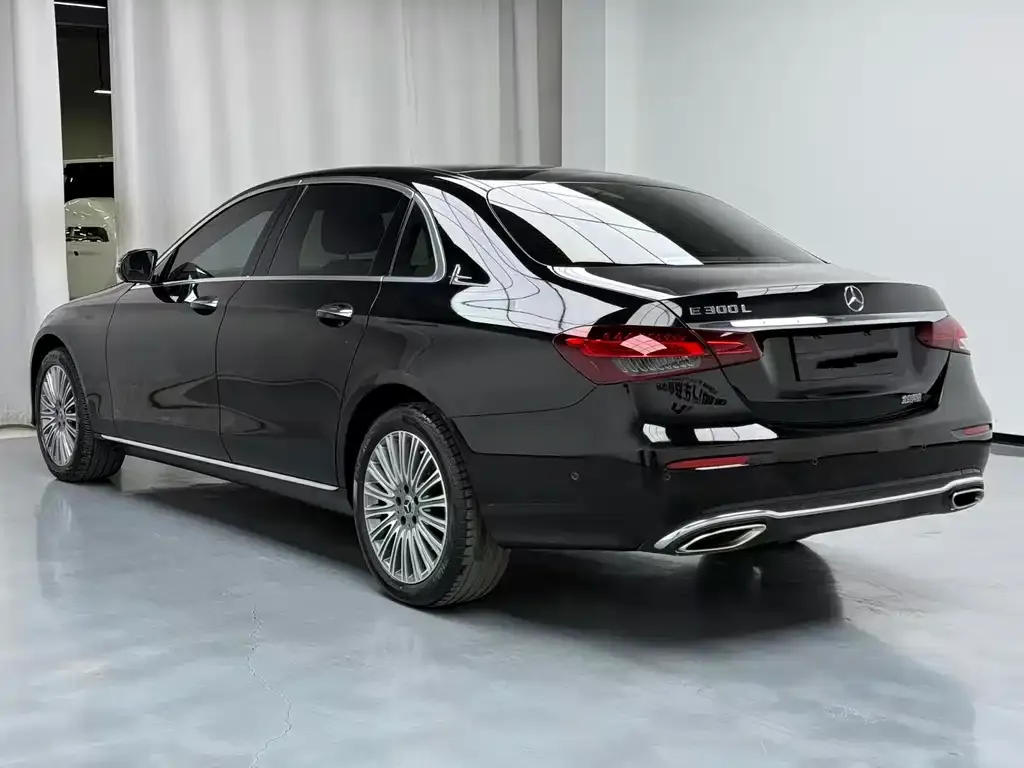 Mercedes-Benz E-Class 2021 из CN, фото 2