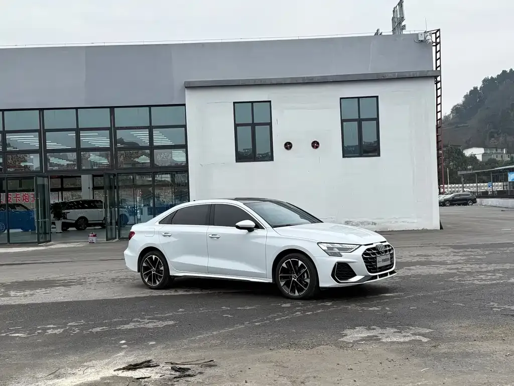 Audi A3 2025 из CN, фото 4