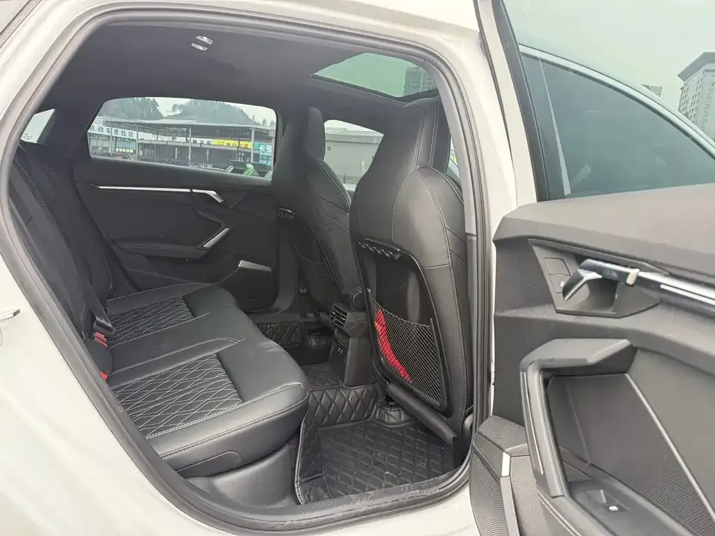 Audi A3 2025 из CN, фото 10