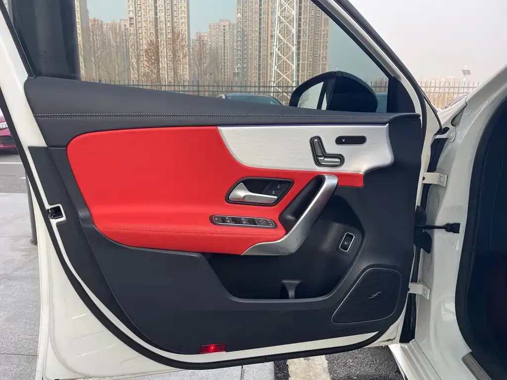 Mercedes-Benz A-Class AMG 2024 из CN, фото 3