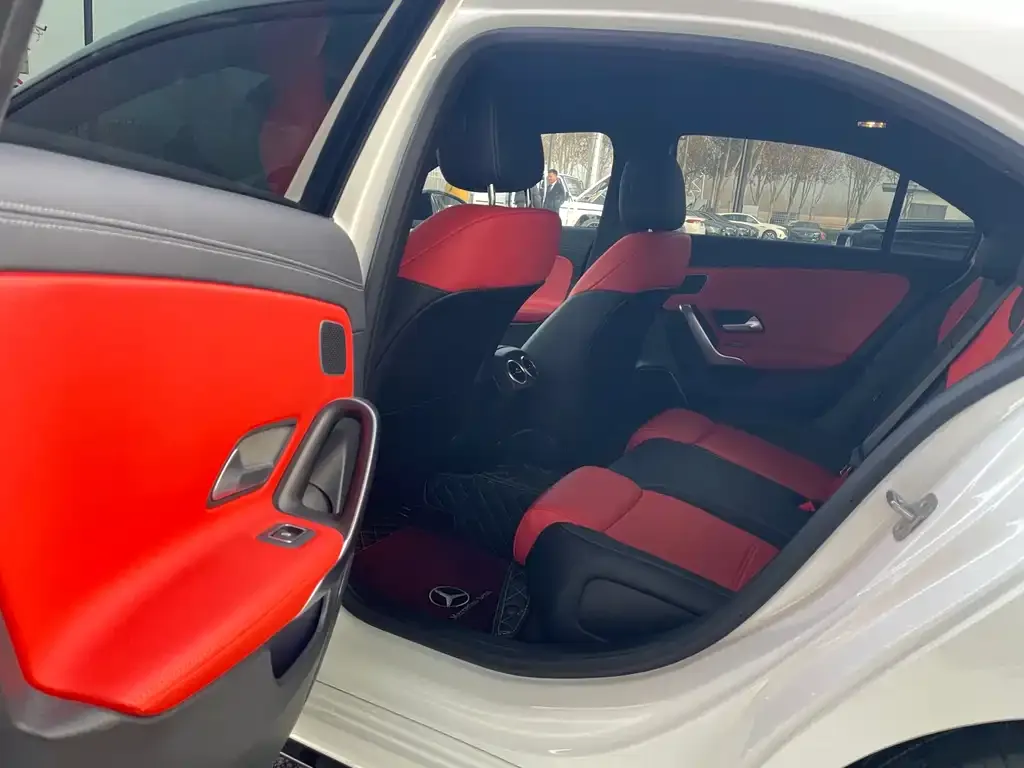 Mercedes-Benz A-Class AMG 2024 из CN, фото 2