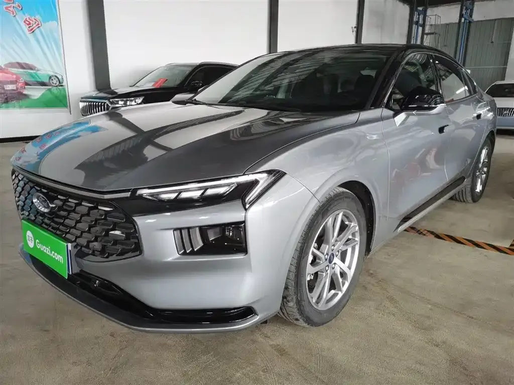 Ford Mondeo 2023 из CN, фото 2