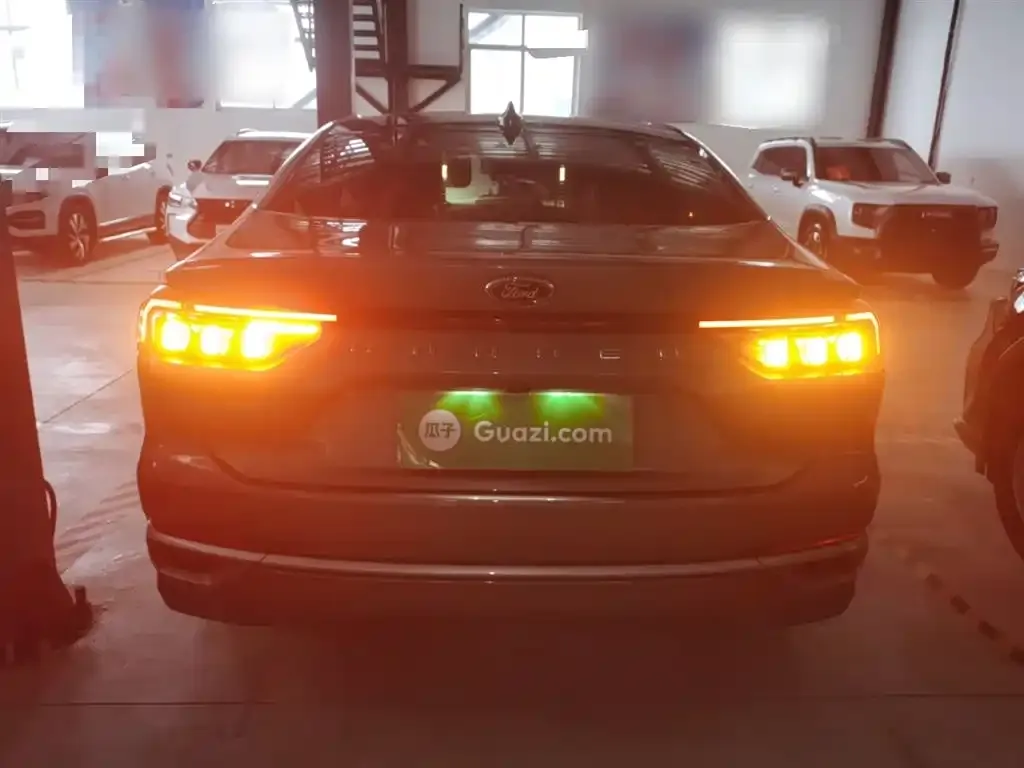 Ford Mondeo 2023 из CN, фото 6