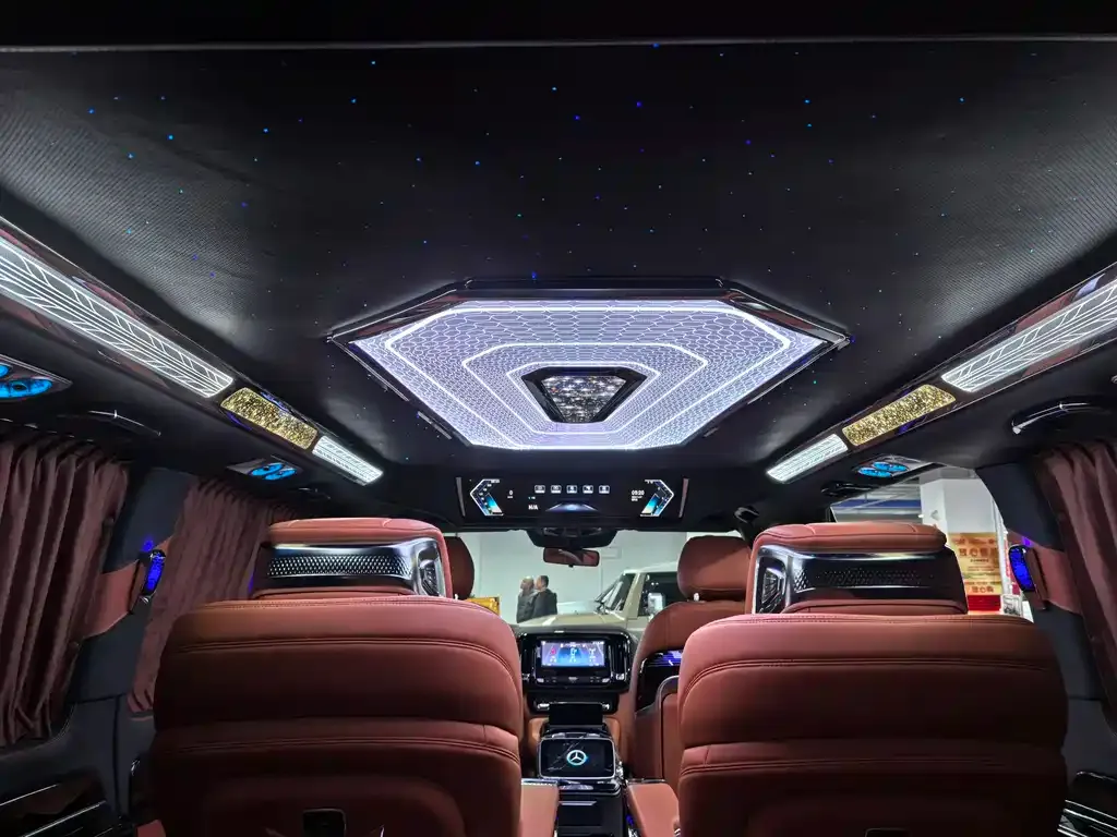 Mercedes-Benz Vito 2025 из CN, фото 10