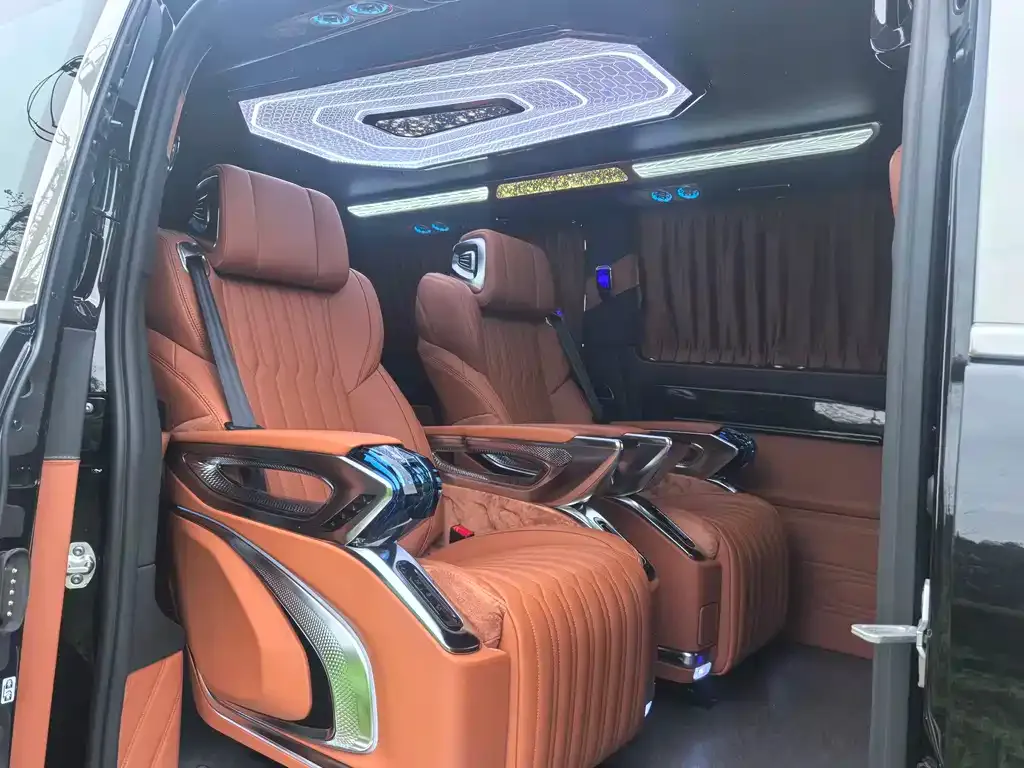 Mercedes-Benz Vito 2025 из CN, фото 4