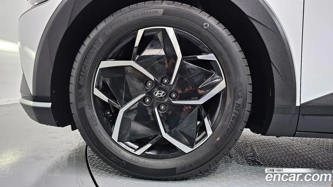 Hyundai Ioniq5 — фото 10