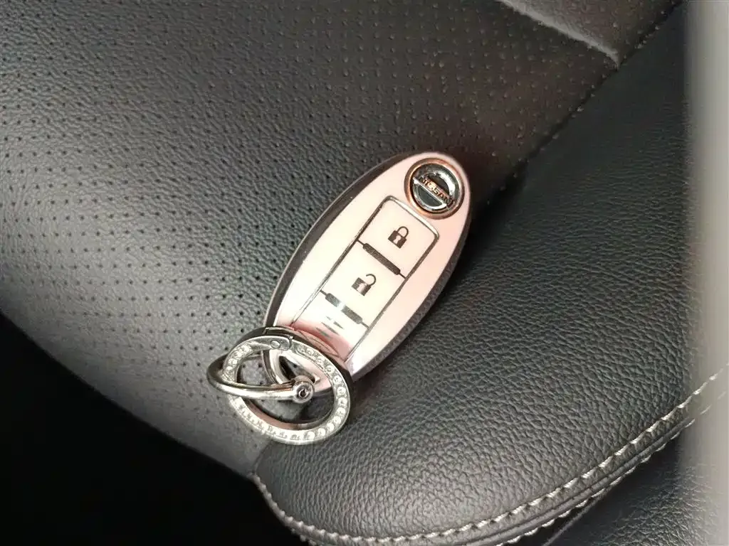 Nissan Tiida 2024 из CN, фото 9
