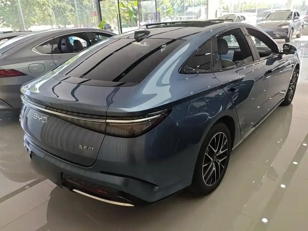 BYD Seal 07 DM-i 2025 из CN, фото 7