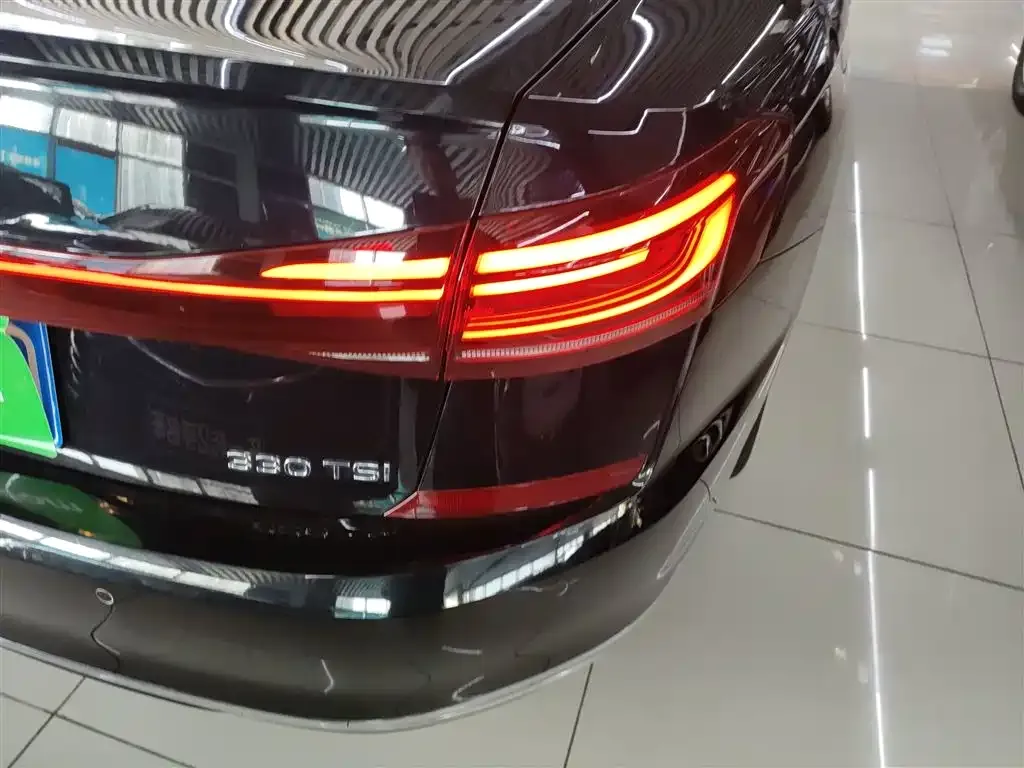 Volkswagen Passat 2023 из CN, фото 7