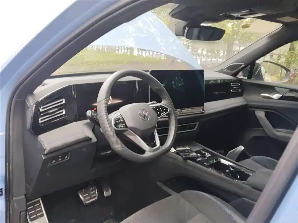 Volkswagen Tiguan L 2024 из CN, фото 2