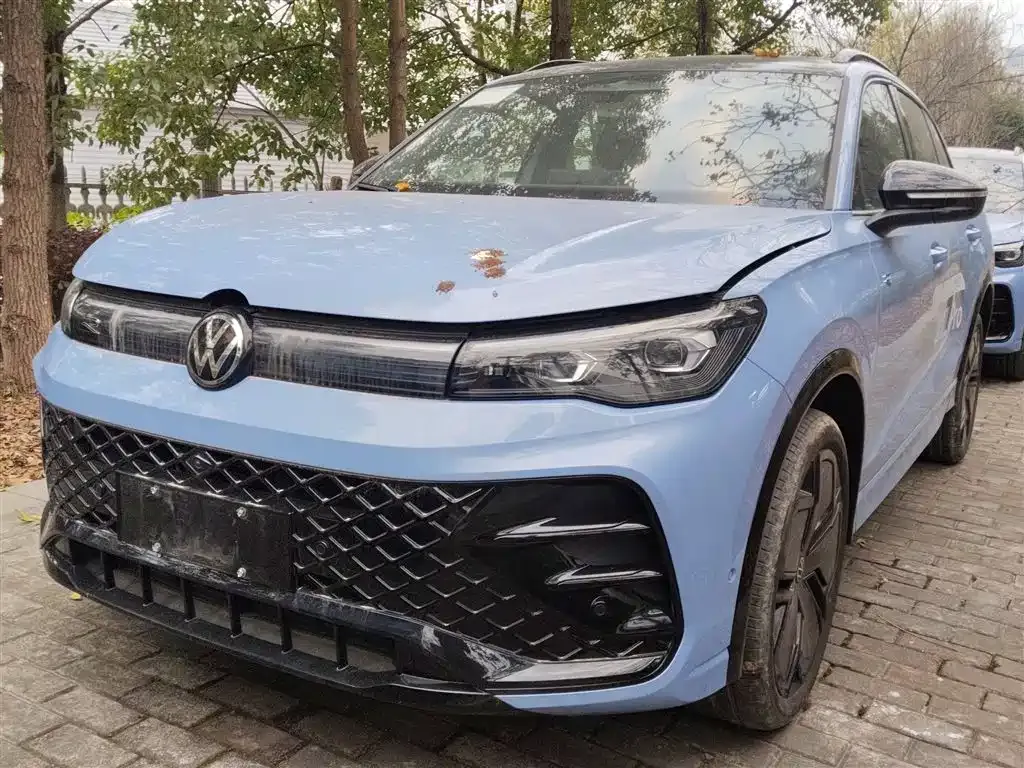 Volkswagen Tiguan L 2024 из CN, фото 5