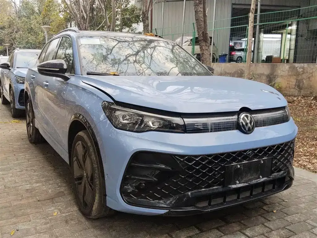 Volkswagen Tiguan L 2024 из CN, фото 9
