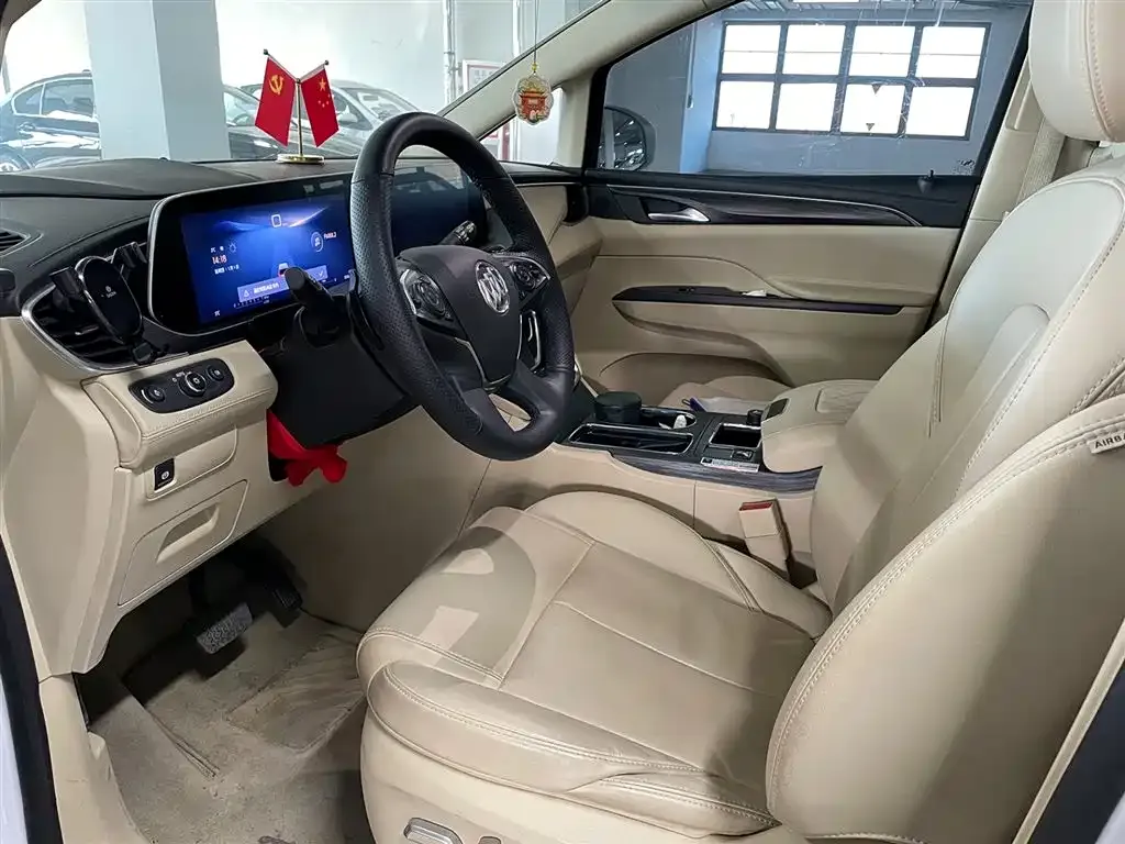 Buick GL8 2023 из CN, фото 5