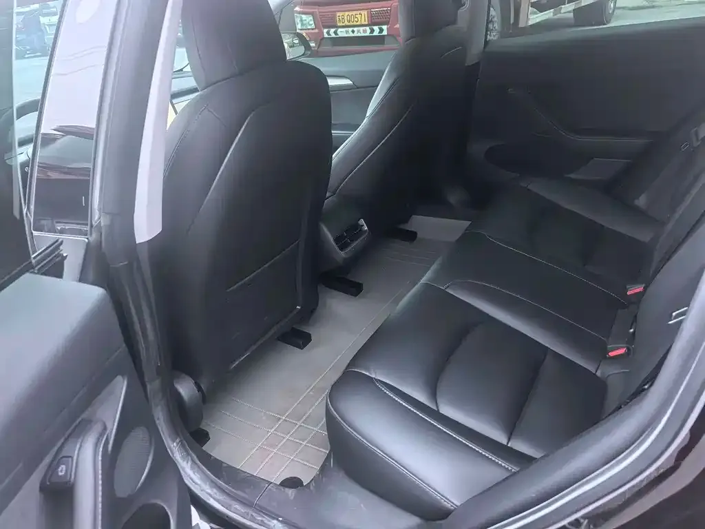 Tesla Model 3 2023 из CN, фото 6