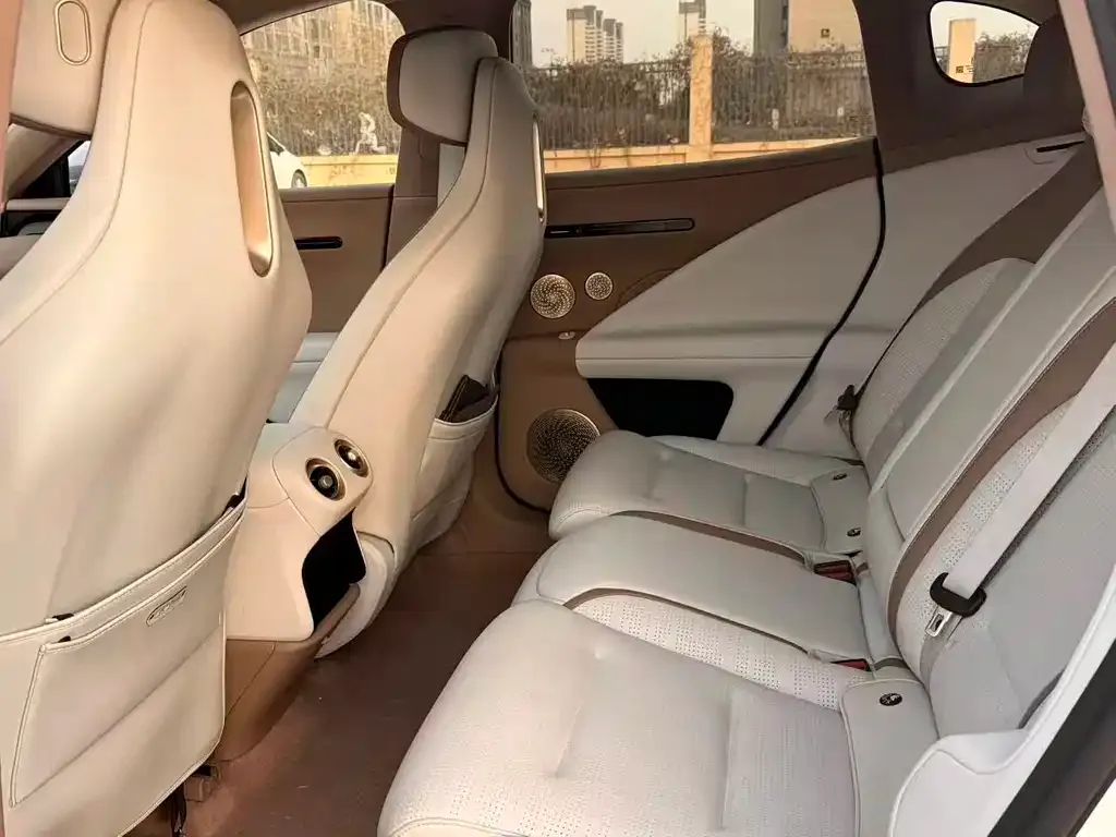 [object Object] Avatr 07 2025 из CN, фото 5