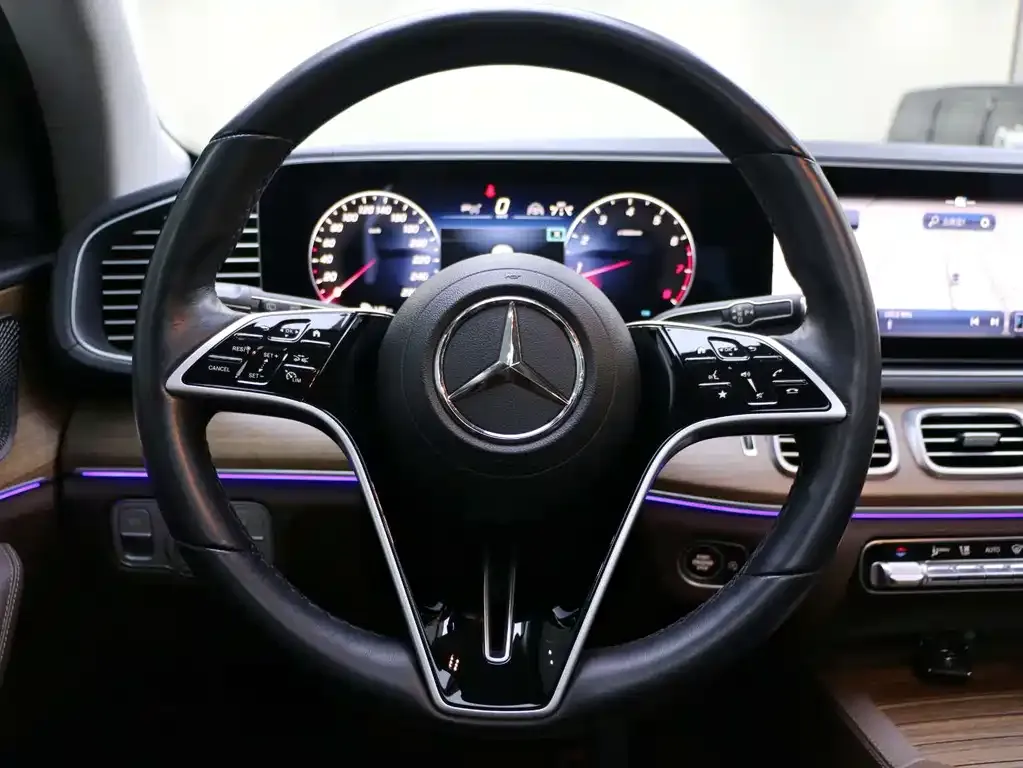 Mercedes-Benz GLE — фото 3