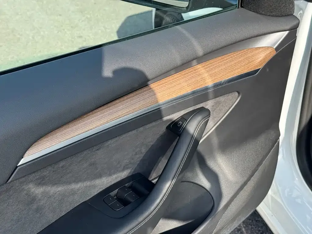 Tesla Model 3 2023 из CN, фото 5