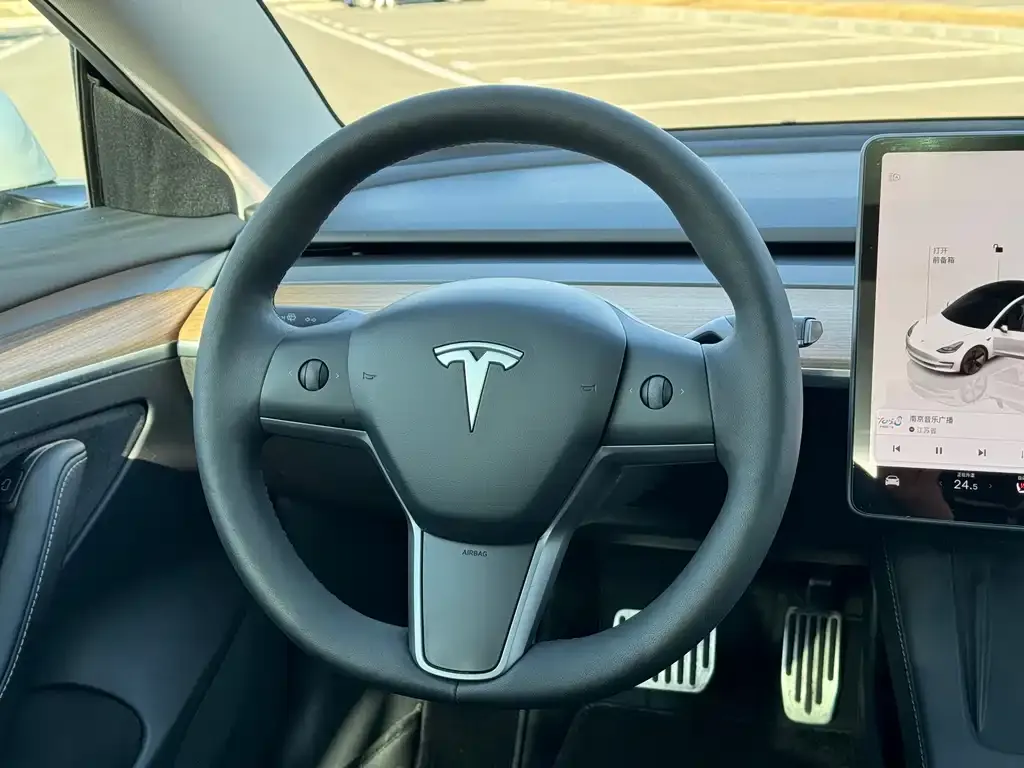 Tesla Model 3 2023 из CN, фото 7