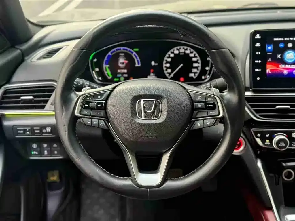 Honda Inspire — фото 6