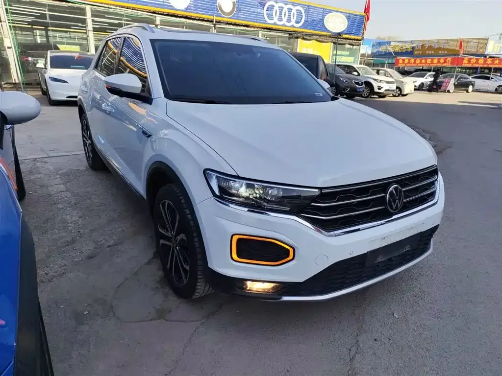 Volkswagen T-Roc 2023 из CN, фото 6