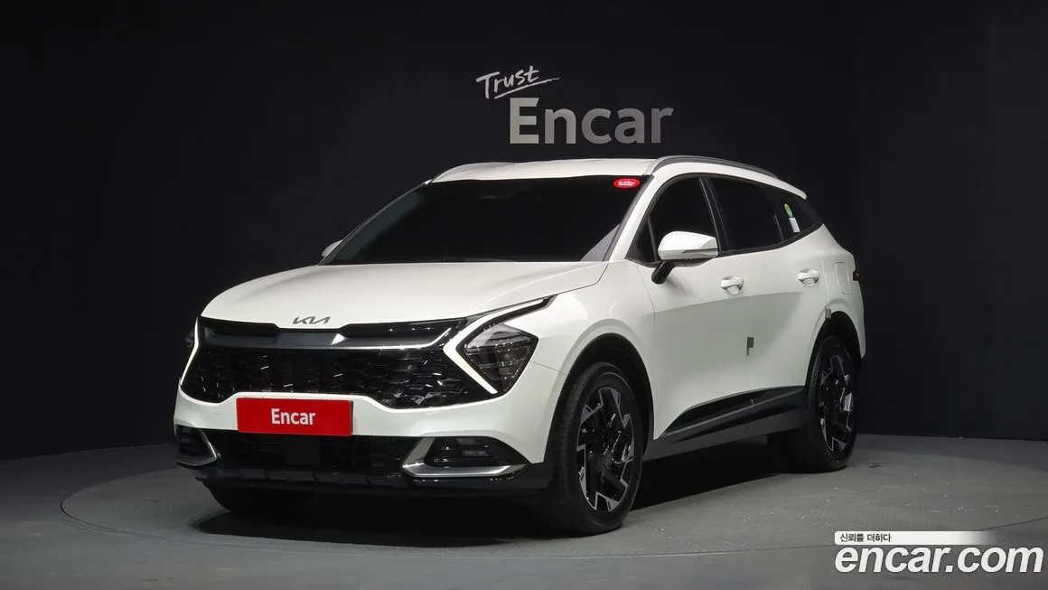 Kia Sportage — фото 1
