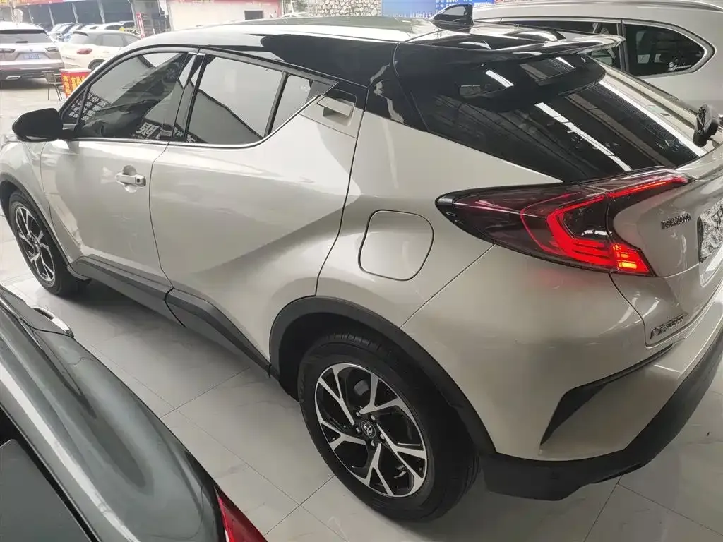 Toyota C-HR 2021 из CN, фото 5