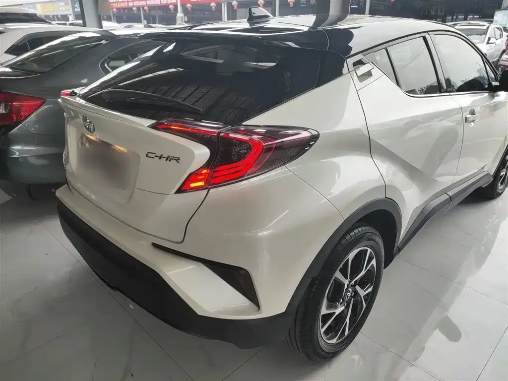 Toyota C-HR 2021 из CN, фото 7