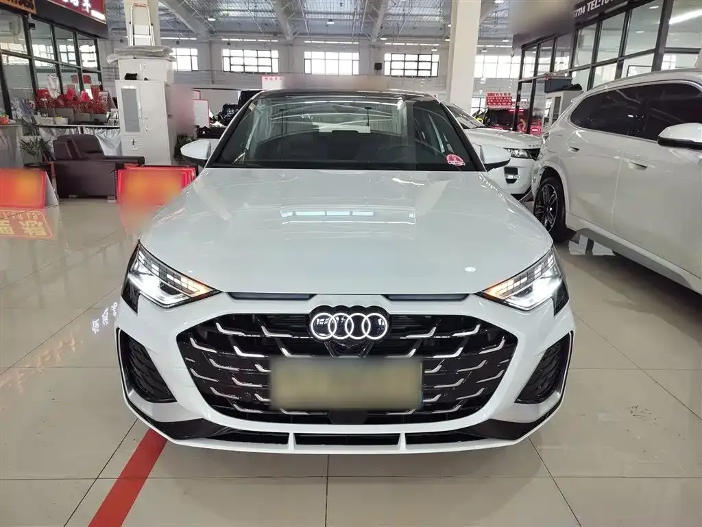 Audi A3 2025 из CN, фото 10