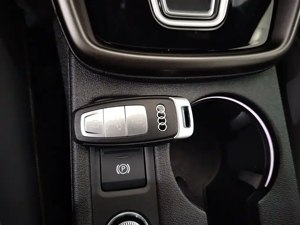 Audi A3 2025 из CN, фото 3