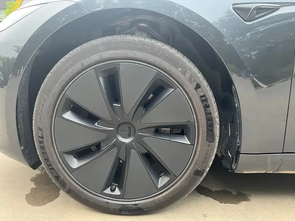 Tesla Model 3 2024 из CN, фото 9