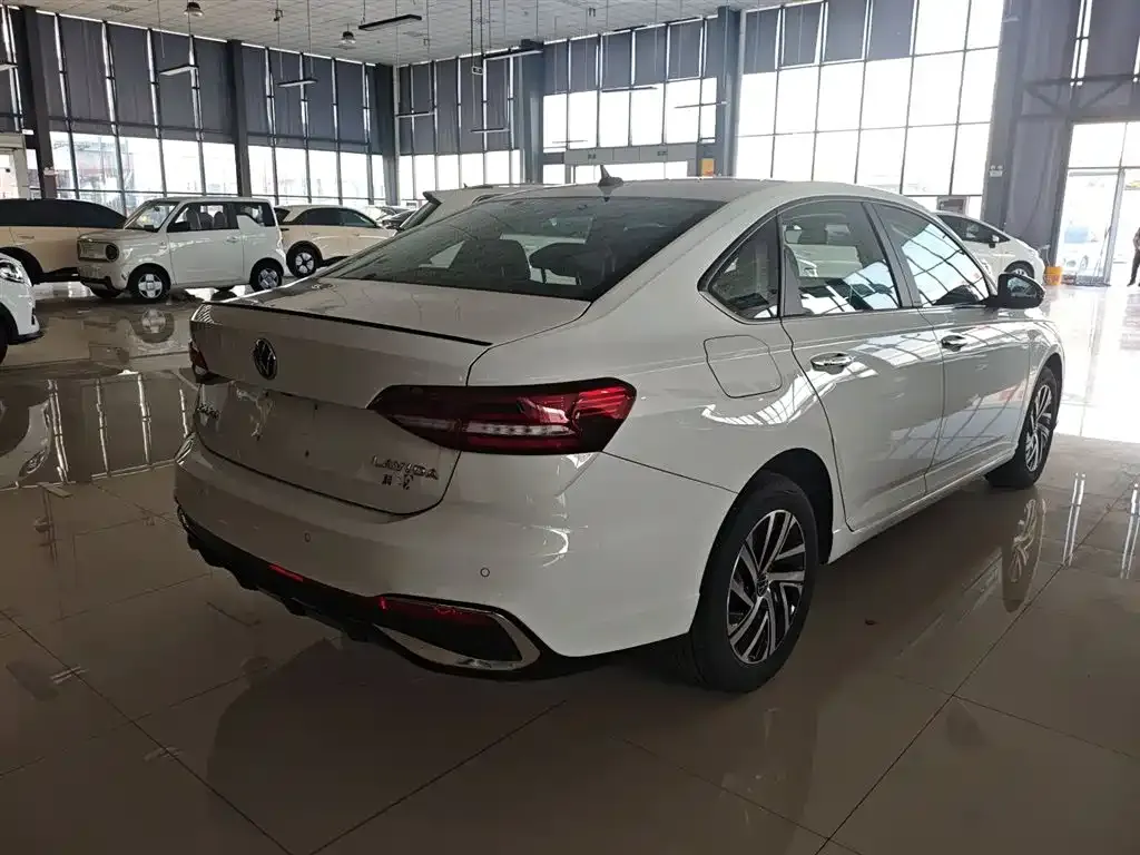 Volkswagen Lavida 2024 из CN, фото 4