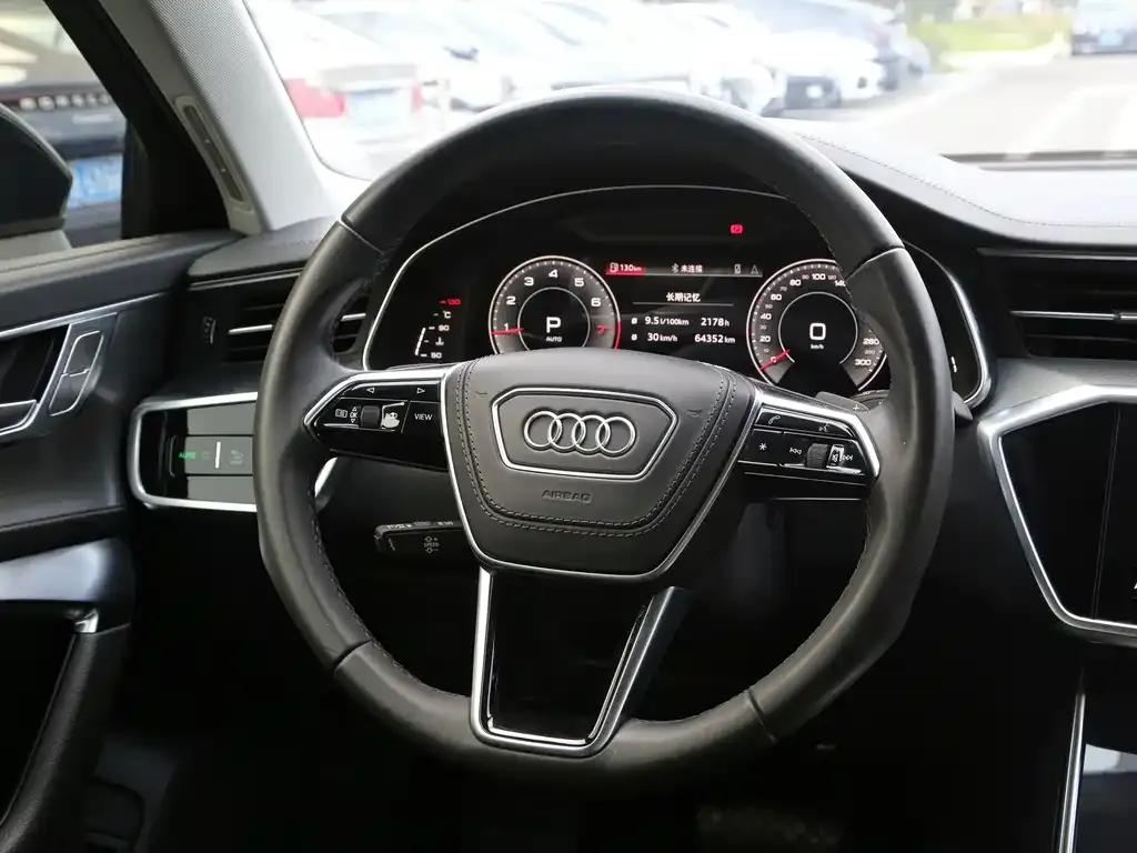 Audi A6L 2022 из CN, фото 5