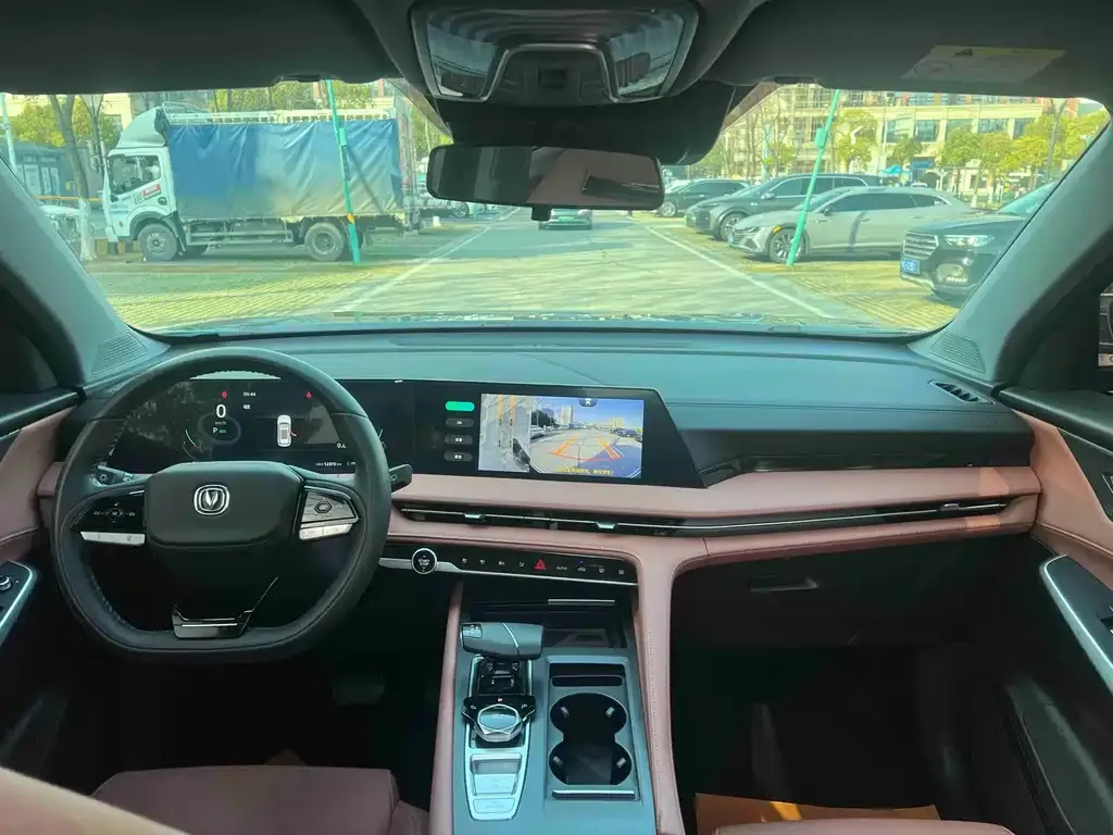 Changan CS75PLUS 2024 из CN, фото 4