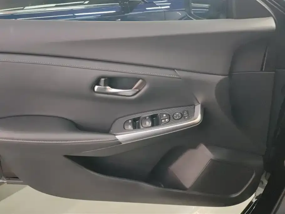Nissan Sylphy 2024 из CN, фото 3