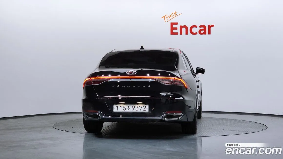 Hyundai Grandeur 2022 из KR, фото 4