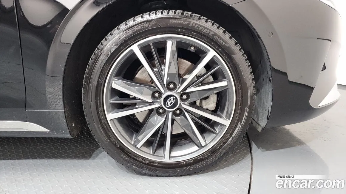 Hyundai Grandeur 2022 из KR, фото 10