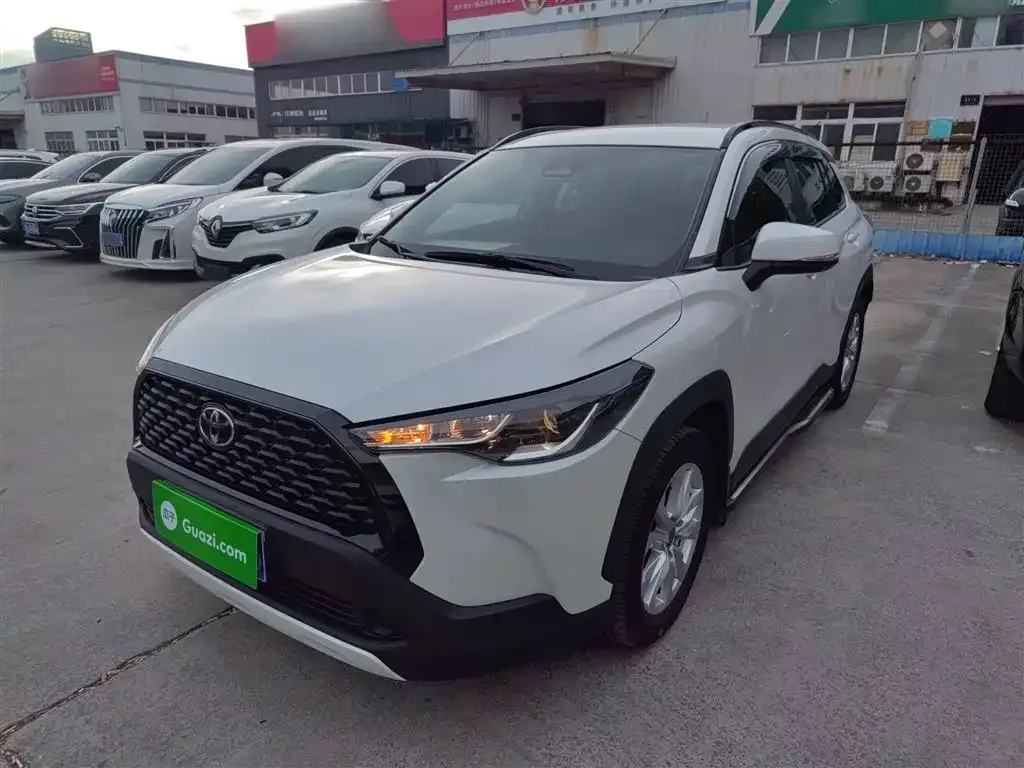 Toyota Corolla Cross 2023 из CN, фото 1
