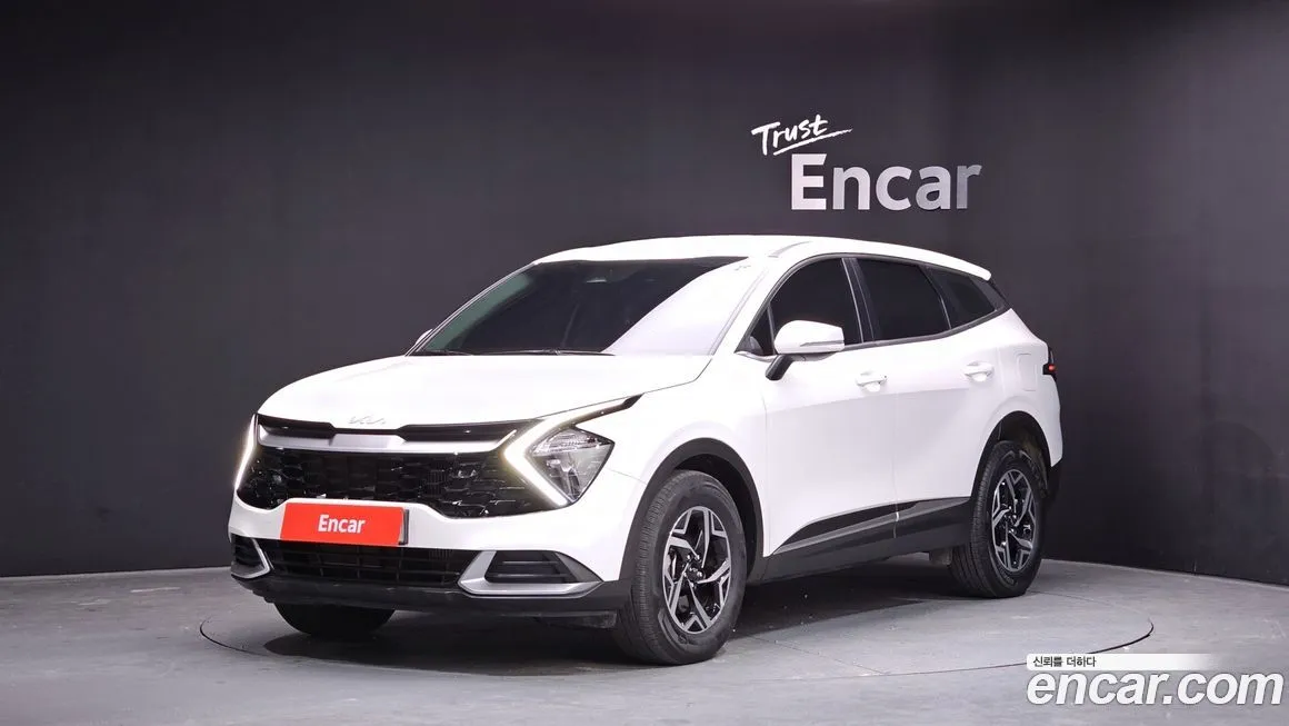 Kia Sportage — фото 1