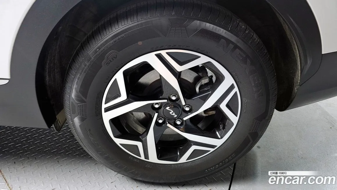 Kia Sportage — фото 5