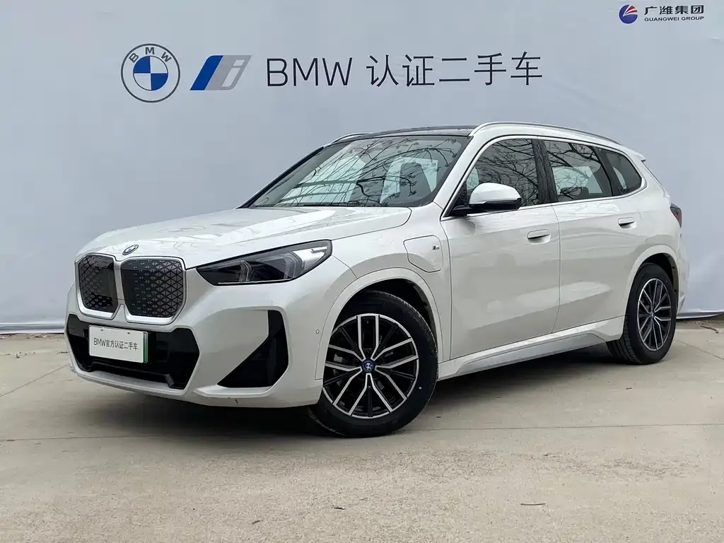 BMW iX1 2025 из CN, фото 1