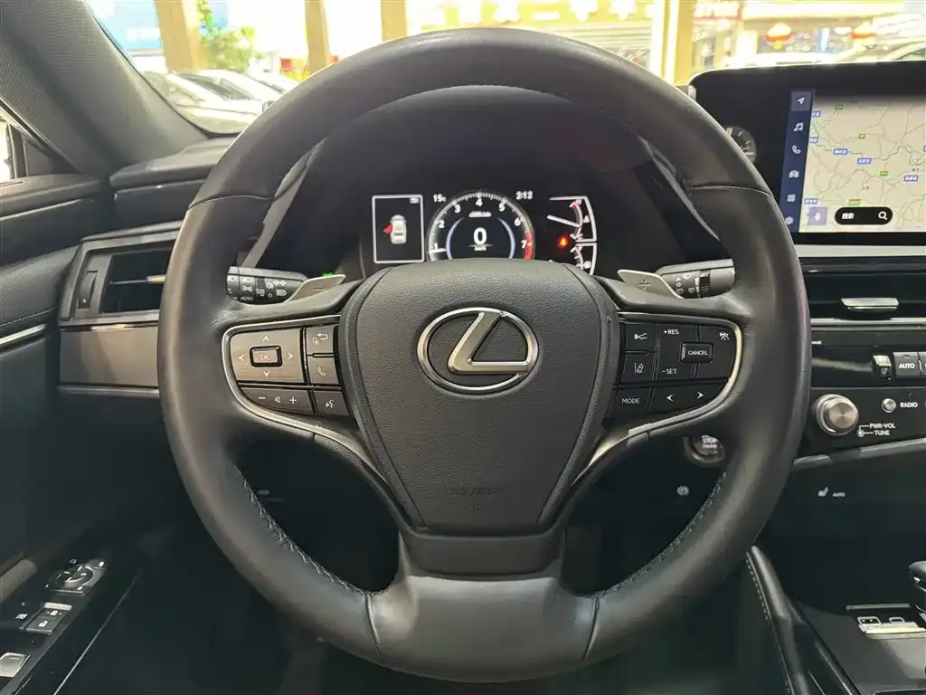 Lexus ES 2023 из CN, фото 4