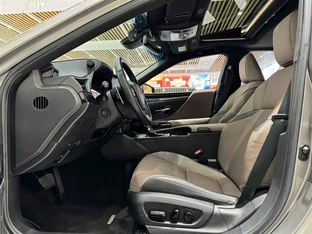 Lexus ES 2023 из CN, фото 7