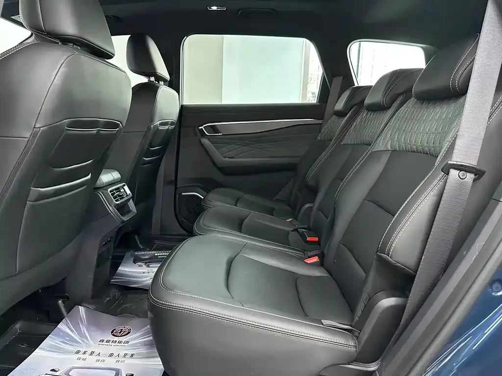 Geely Haoyue L 2024 из CN, фото 4