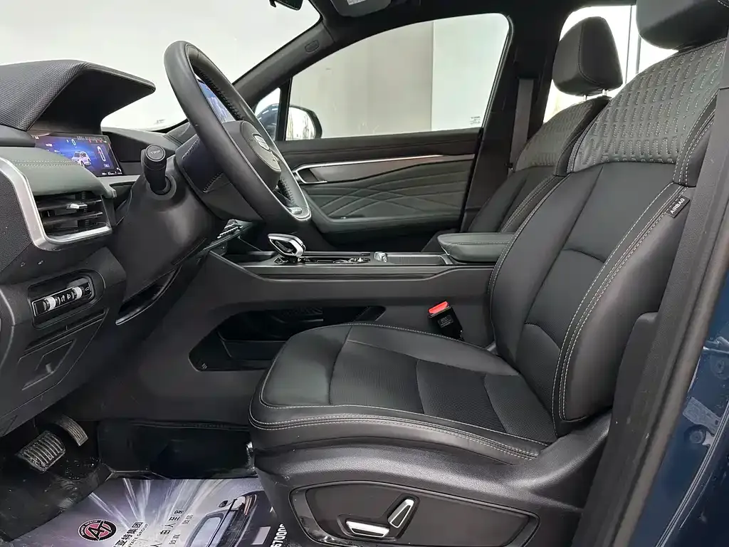 Geely Haoyue L 2024 из CN, фото 7
