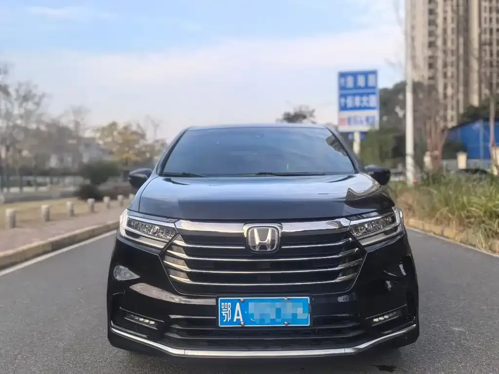 Honda Odyssey 2022 из CN, фото 1